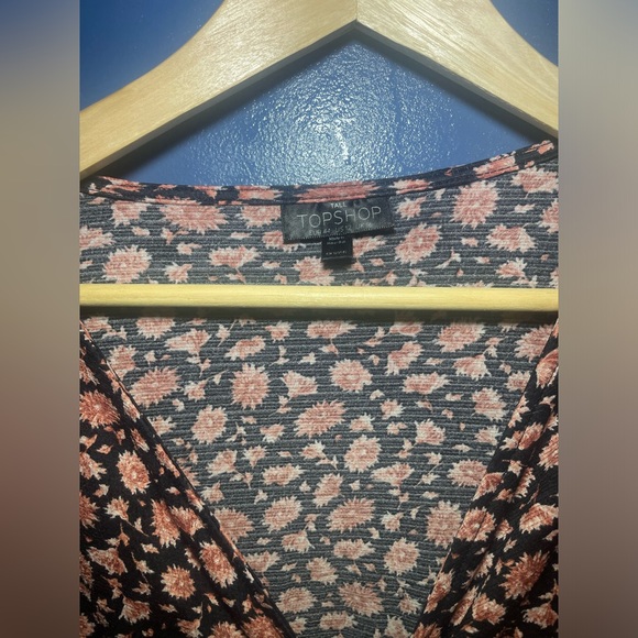 TopShop Knee-Length Pink and Black Floral Dress, Size 12. - Picture 2 of 5